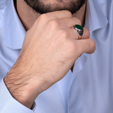 Siegelring mit rundem Stein und Meerjungfrau-Textur