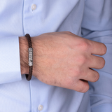 Bracelet en similicuir tressé avec fermeture texturée