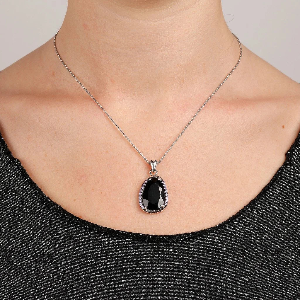Collana in Argento 925 con Pendente in Spinello Nero e Prisma Gem