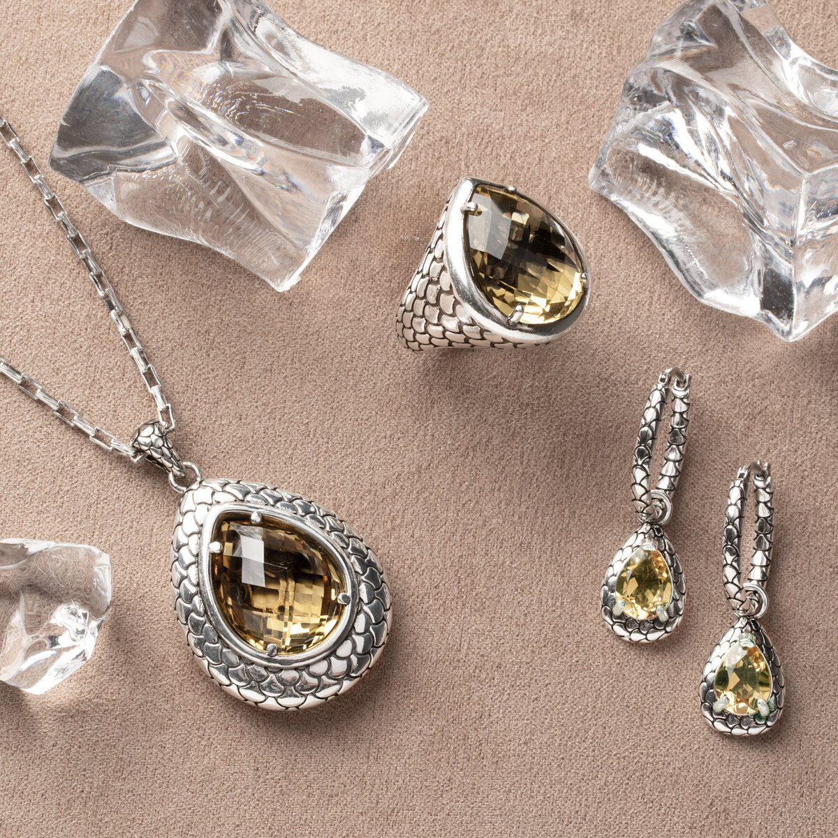 Collana in Argento 925 e Pendente a Goccia Texture Sirena con Citrino